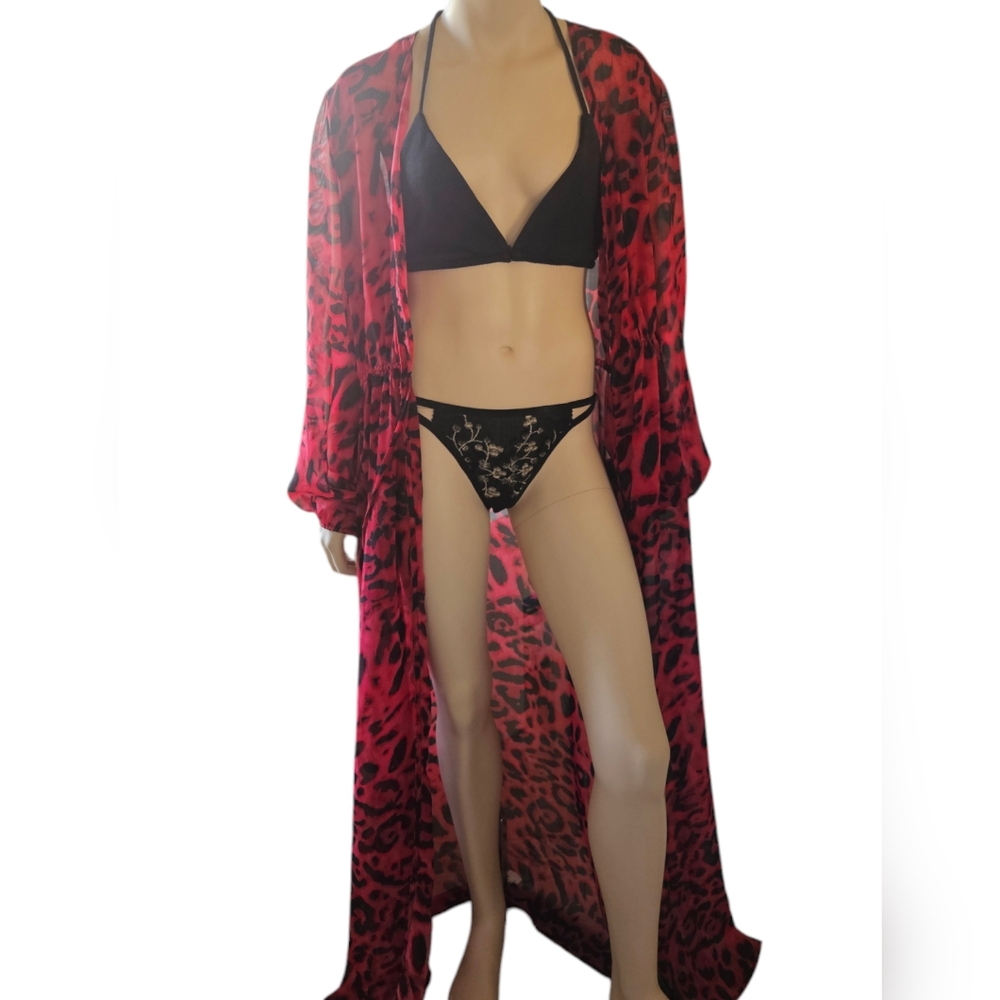Red Leopard Duster - Picture 1 of 6